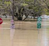الفيضانات تجتاح تكساس الامريكية وتوقعات باستمرار الامطار 
