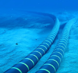 الكشف عن المعرقل  لاصلاح الكابلات في البحر الأحمر