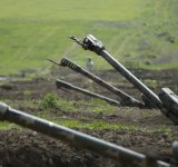 أذربيجان تهدد بقصف مواقع عسكرية داخل أرمينيا
