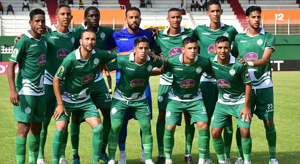 8 لاعبين من الرجاء المغربي مصابون كورونا  