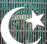 مقتل وإصابة عشرات الأفغانيين بعملية تدافع أمام قنصلية باكستانية
