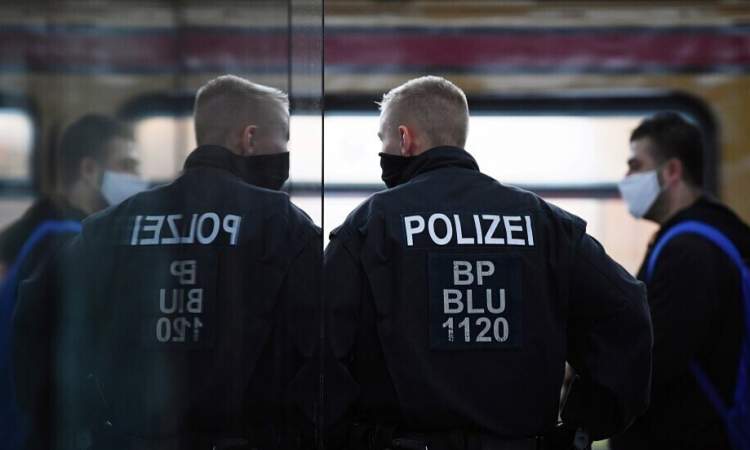 مصرع واصابة 12 شخصا في المانيا