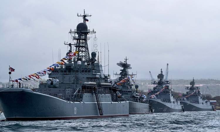   روسيا تحرك أسطول البحر الأسود بالكامل  