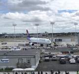 إخلاء طائرة في مطار كينيدي بنيويورك بعد تهديد بوجود قنبلة