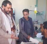 محافظ صنعاء يتفقد أحوال الجرحى بمستشفى 48