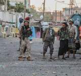 ناشطون: بارود التحالف ورصاص الارهاب يسيطران على تعز