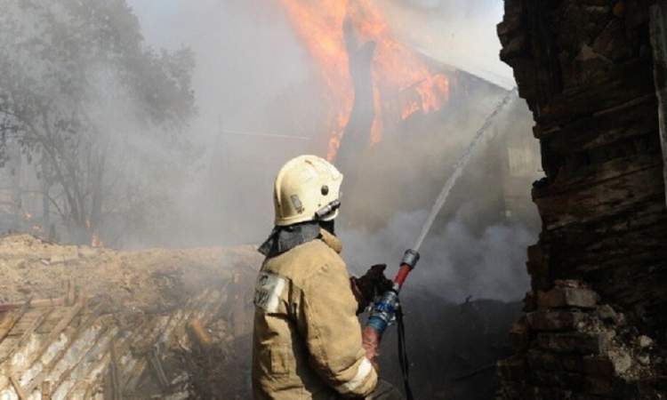 فقدان 3 من رجال الإطفاء خلال إخماد حريق في كراسنويارسك