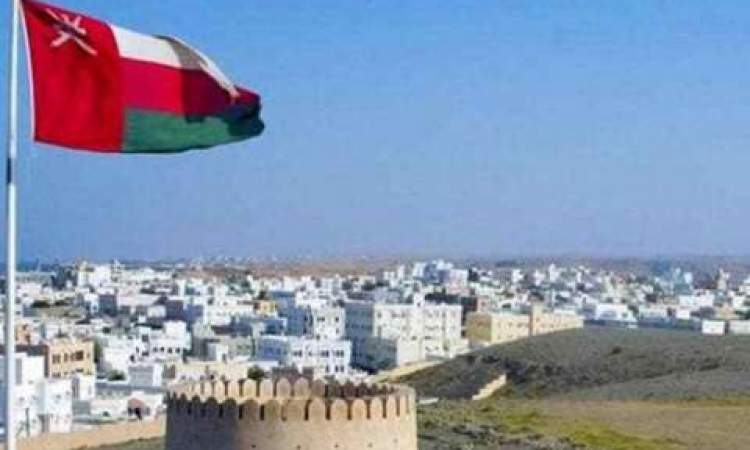 عمان تعاقب 5 مخالفين لحظر كورونا بالسجن والغرامة 