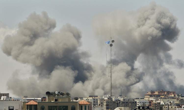 العدو الصهيوني يستهدف غزة