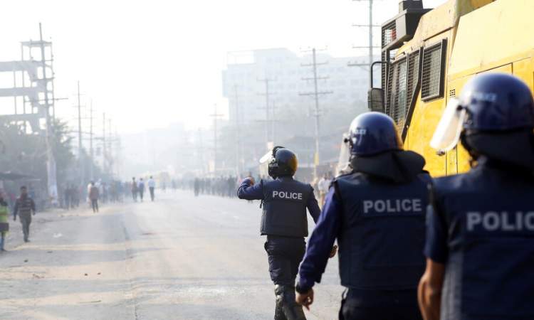 مصرع 4 أشخاص باشتباكات مع الشرطة في بنجلاديش