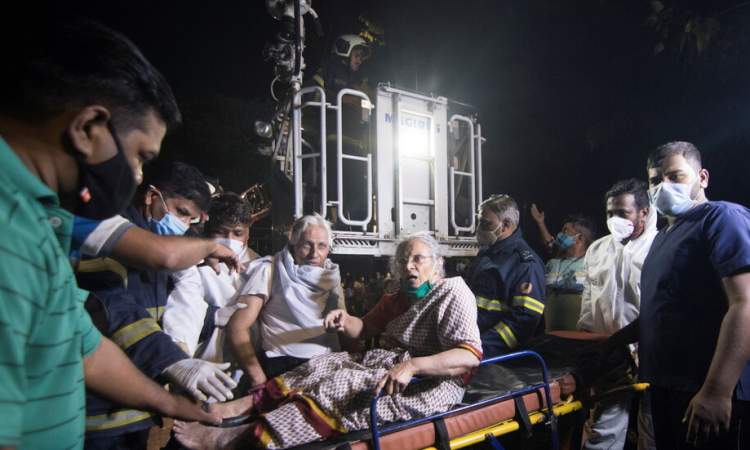 مصرع 6 أشخاص في حريق  بمركز لعلاج كورونا في الهند