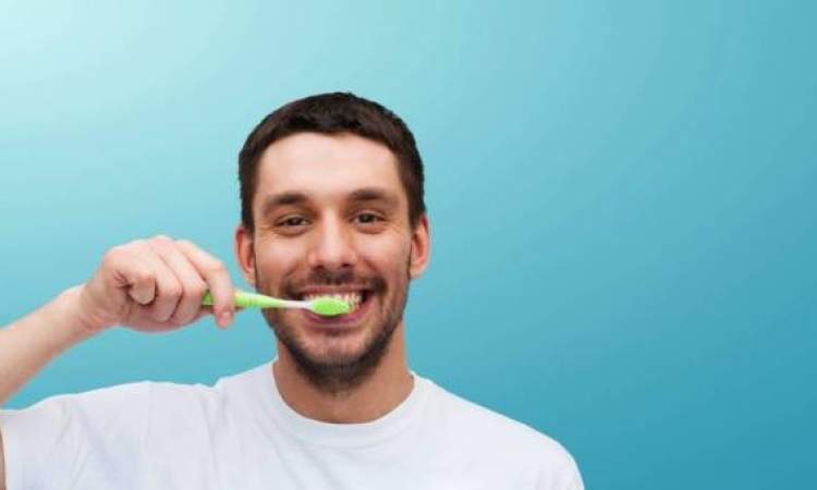 تنظيف الاسنان يوميا تقلل من خطر الإصابة بالسرطان