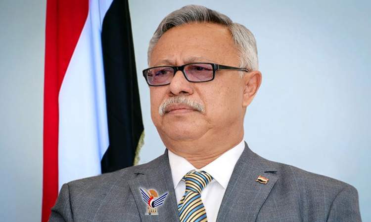 رئيس الوزراء يعزي في وفاة الشيخ المناضل محمد عوض باعوضة