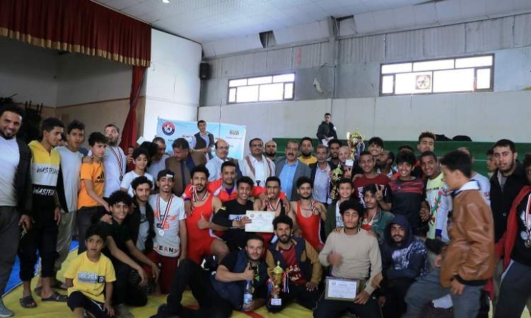 صنعاء : منتخب الأمانة يتوج بطلا لبطولة المصارعة الحرة