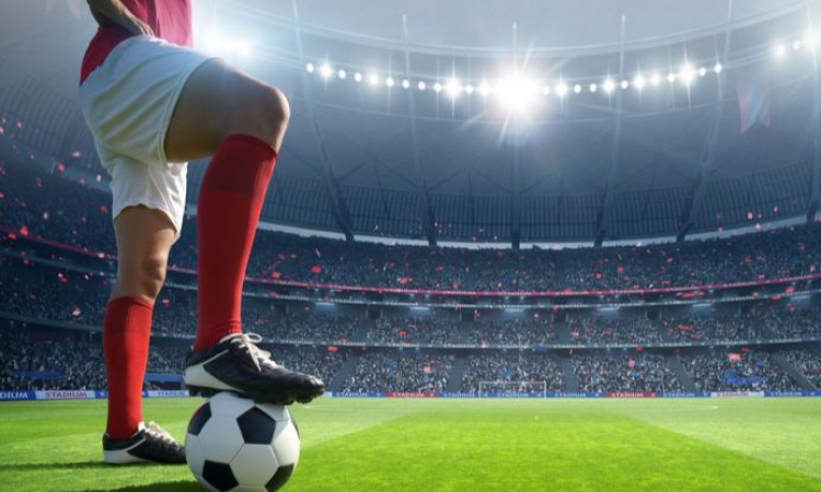    كرة القدم.. من يضع قوانين الرياضة الأكثر شعبية في العالم؟