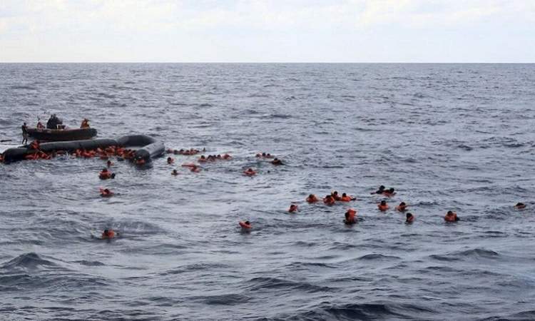 63 شخصا بينهم 14 طفلا حصيلة ضحايا غرق قارب الهجرة قبالة سواحل ايطاليا