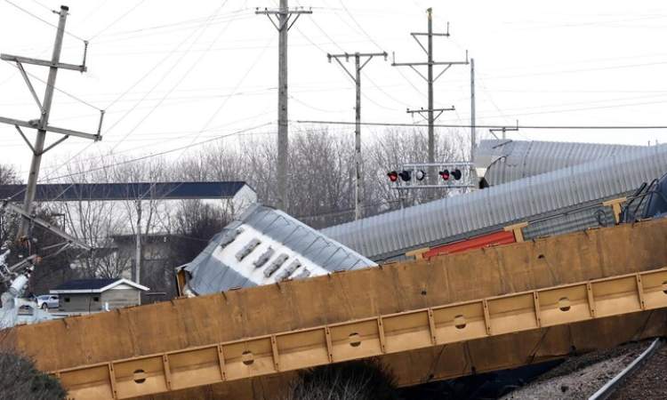 انحراف قطار ثان عن مساره في أوهايو الأمريكية