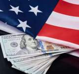 ألكسندر نازاروف: هل يقف الاقتصاد الأمريكي على حافة الهاوية؟
