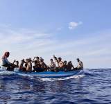 مصرع 14 مهاجرا إفريقيا جنوب الصحراء قبالة السواحل التونسية