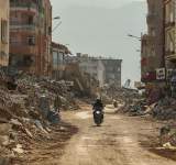 ارتفاع حصيلة ضحايا زلزال تركيا إلى 47 ألفا و932 قتيلا