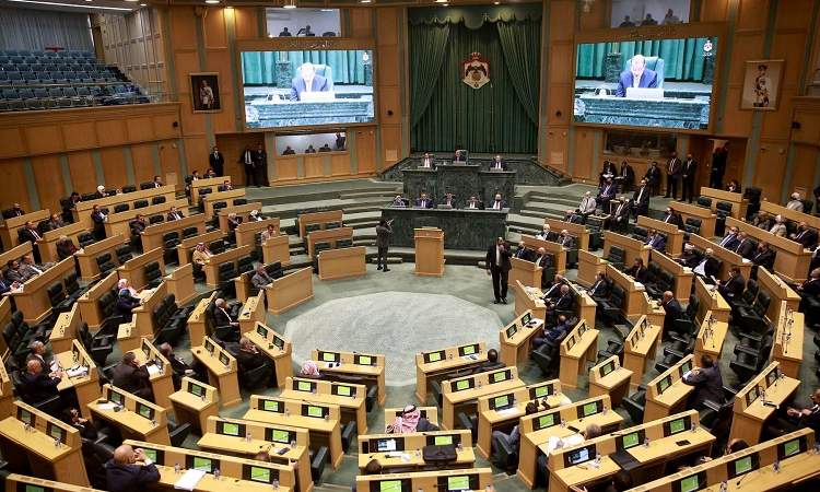 البرلمان الأردني يصوت على طرد السفير الصهيوني