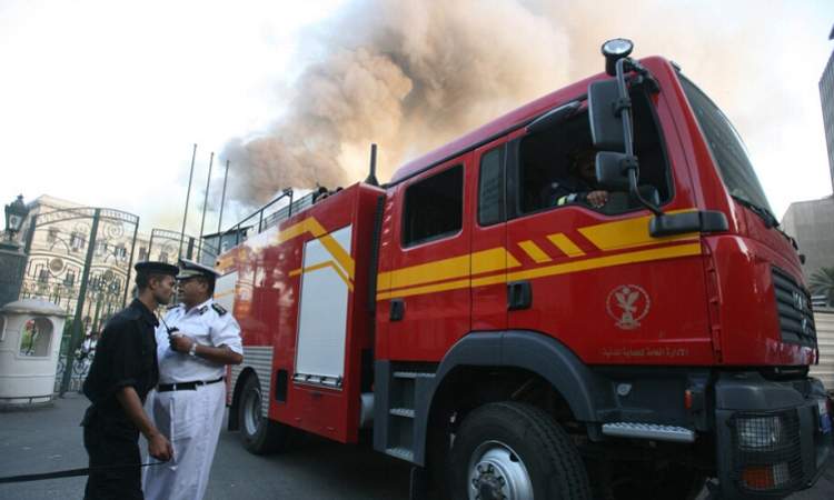 23 إصابة بحريق كبير في مبنى حكومي بالقاهرة 