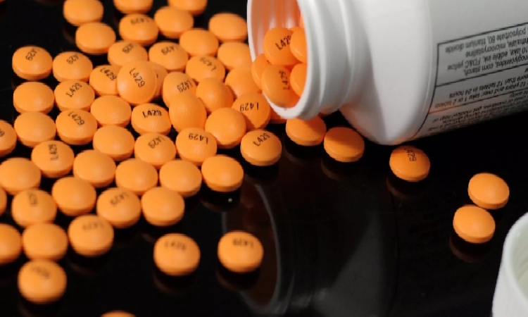 دراسة تحذر من "خطر شديد" يهدد الذين يتناولون الأسبرين يوميا