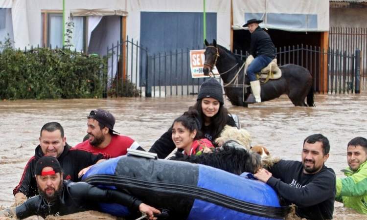 مقتل شخصين وإجلاء الآلاف جراء الفيضان جنوب تشيلي 