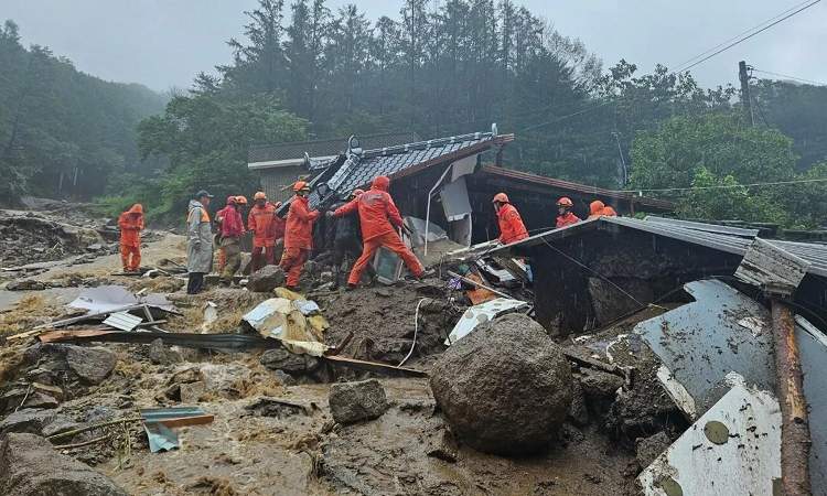امطار وفيضانات تودي بحياة اكثر من 33 شخصا في كوريا الجنوبية