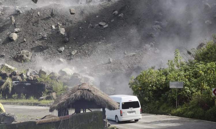 زلزال بقوة 5.6 درجة يضرب قبالة سواحل الفلبين