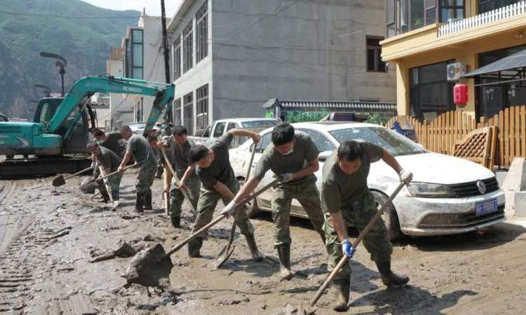 عشرات القتلى والمفقودين جراء الفيضانات في بكين