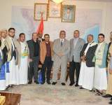 رئيس الوزراء يشيد بالدور الوطني للنشطاء السياسيين اليمنيين في الخارج