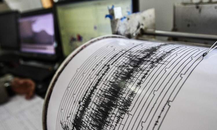 زلزال بقوة 5.8 درجة يضرب جزيرة هونشو اليابانية