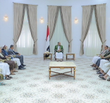 الرئيس يوجه بالتعبئة العامة وتوعية أبناءالشعب اليمني بخطورة أعداء الأمة 