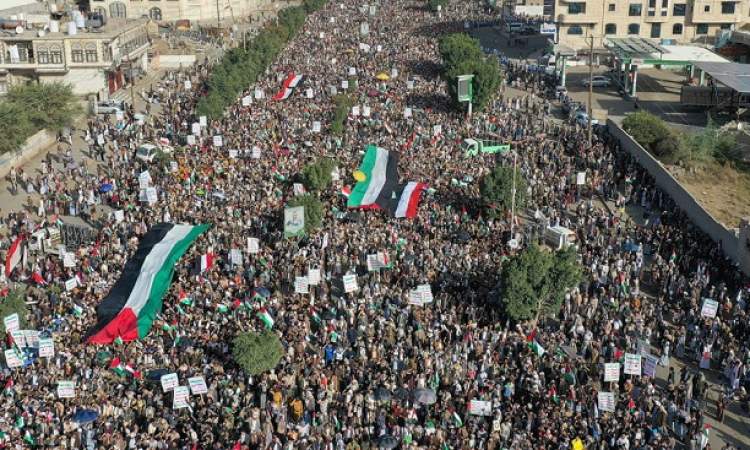 اليوم مسيرات في صنعاء والمحافظات تاييداً ودعماً لغزة 