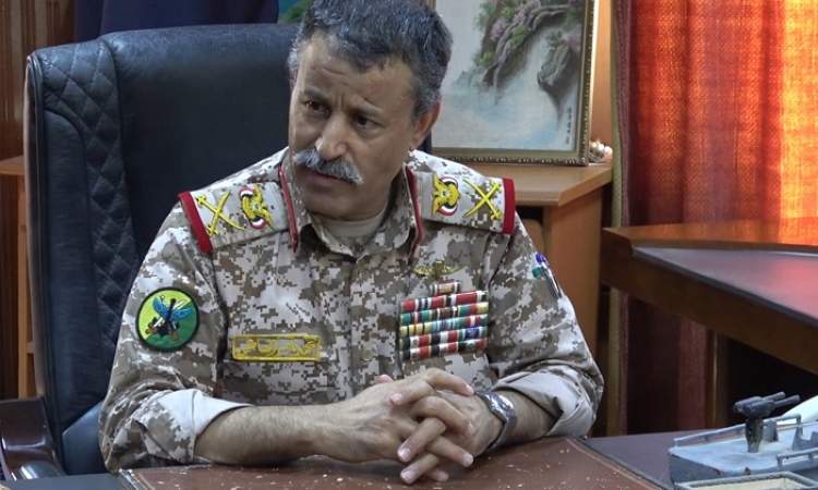 وزير الدفاع :اليمن أقوى من أن تهزه غارات العدوان