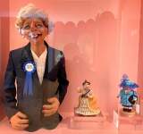 متحف بريطاني يقارن مارغريت تاتشر بهلتر وأسامة بن لادن