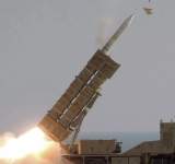 الدفاعات الجوية الايرانية تتصدى لهجوم صاروخي اسرائيلي 