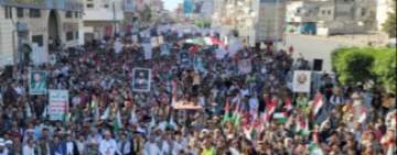 حشود جماهيرية كبرى في 21 ساحة بالحديدة تضامناً مع غزة