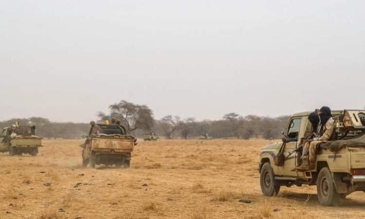 مالي : داعش يحتجز أكثر من 110 مدنيين 