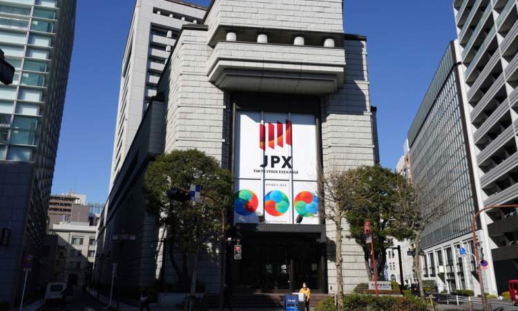 ارتفاعُ مؤشرات الأسهم اليابانية في جلسة التعاملات الصباحية