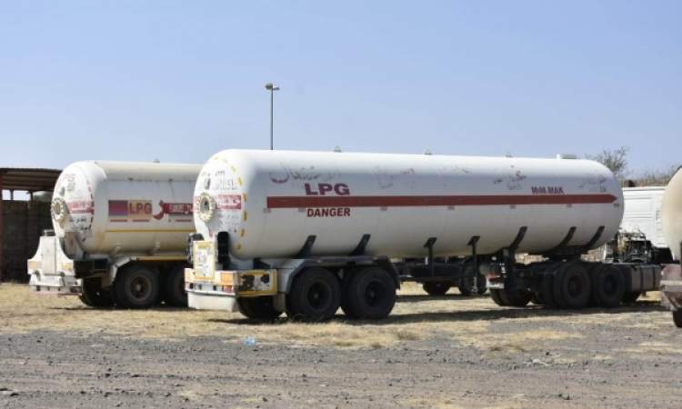 شركة الغاز : اتفاق بصنعاء يشمل جميع وسائل نقل الغاز