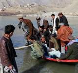 مصرع وفقدان 13 شخصا بغرق قارب شرقي افغانستان 