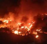حالات اختناق ونفوق مواشي بحريق كبير بمنطقة الزرايب في الجيزة بمصر
