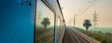 مقتل خمسة أشخاص بحادث تصادم بين قطاري ركاب وبضائع في الهند