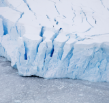 اكتشاف نهر عمره 40 مليون سنة مدفون تحت جليد القطب الجنوبي