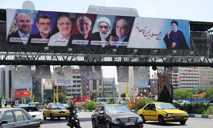 بدء عملية التصويت في الانتخابات الرئاسية بإيران 