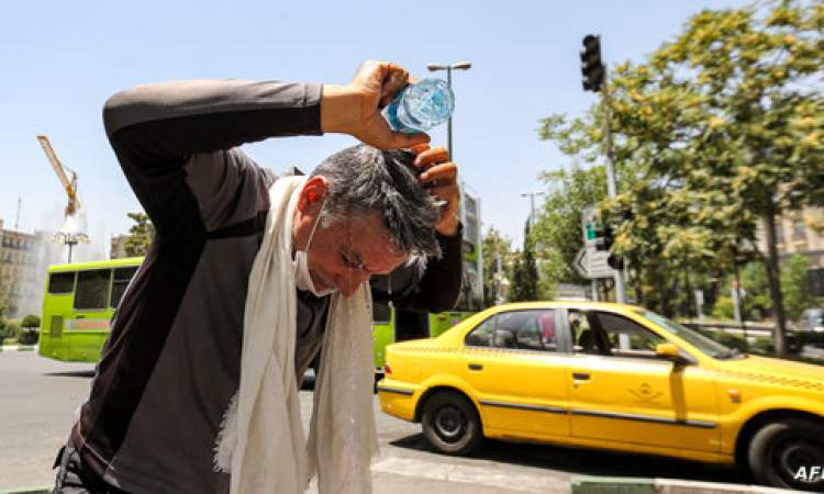 موجة حر شديدة تدفع لإغلاق المؤسسات والمصارف في إيران
