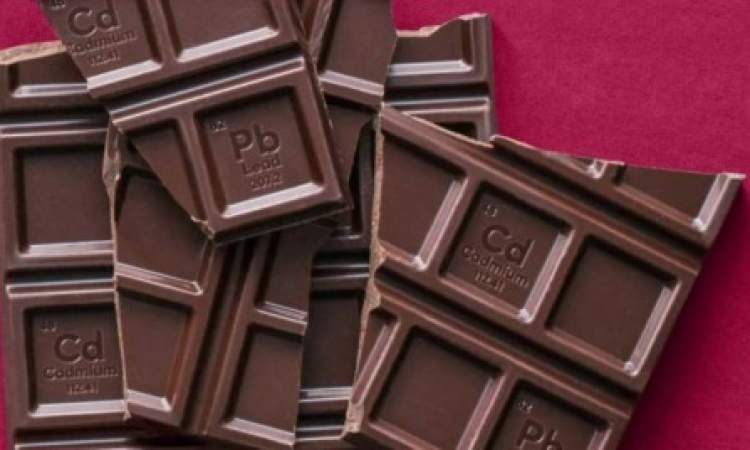 دراسة: بعض أنواع الشوكولاته تحتوي على مستويات خطيرة من المعادن السامة
