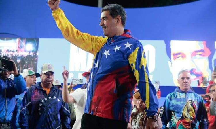 مادورو: علينا أن ندافع عن فنزويلا كي لا تقع في أيدي الصهيونية